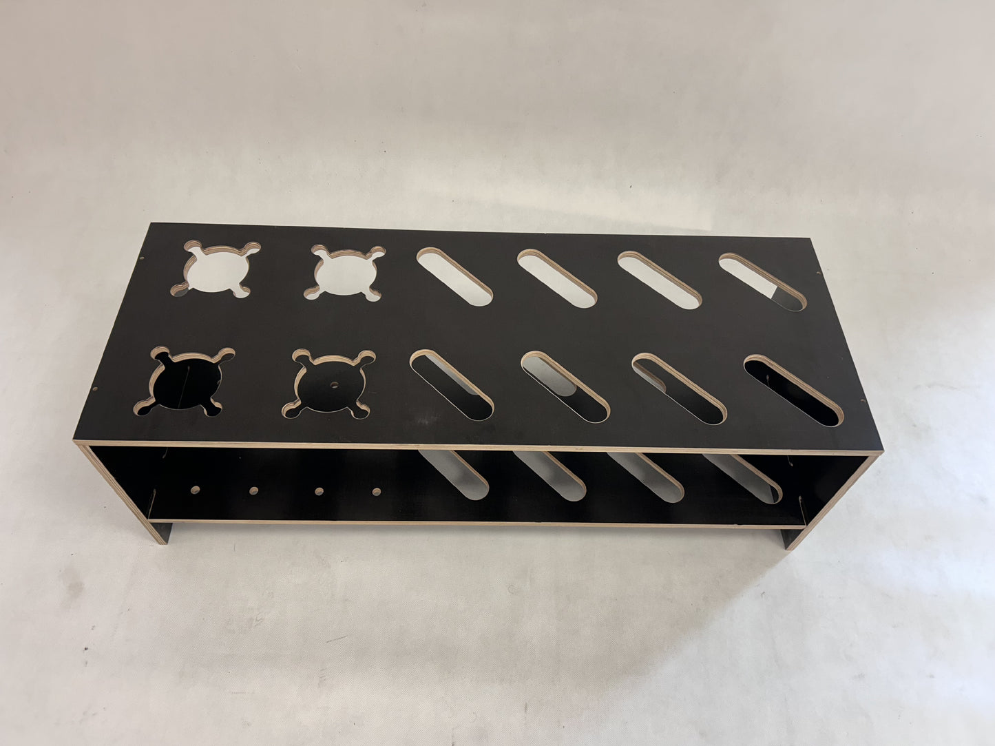 Porte-skis et bâton combiné en bois