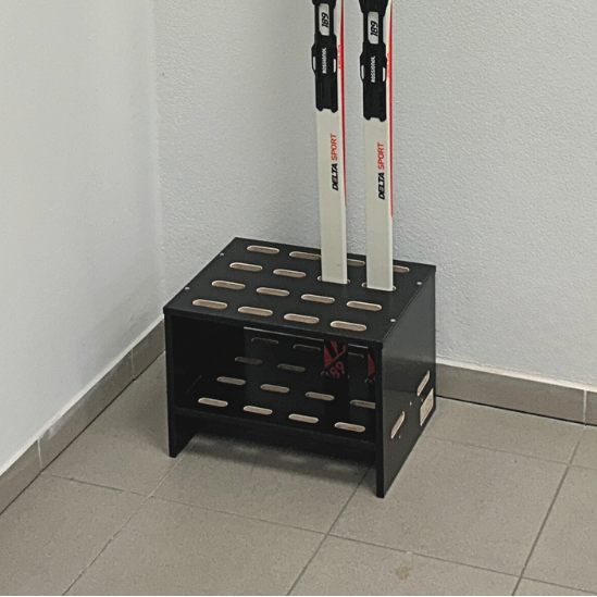 Porte-skis en bois pour 8 paires de skis de fond
